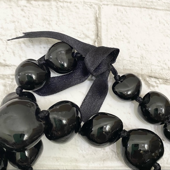 Kukui Nut HAWAIIAN Solid Black Lei 32” Necklace - Picture 6 of 7